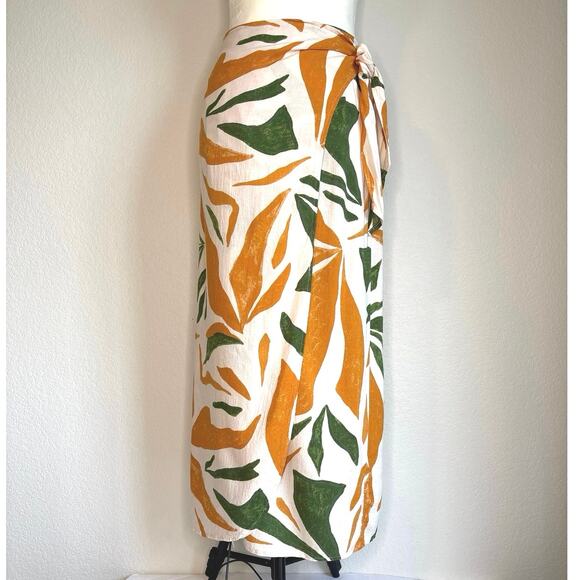 Vici Rainforest Printed Wrap Midi Skirt Size Small - Picture 10 of 12